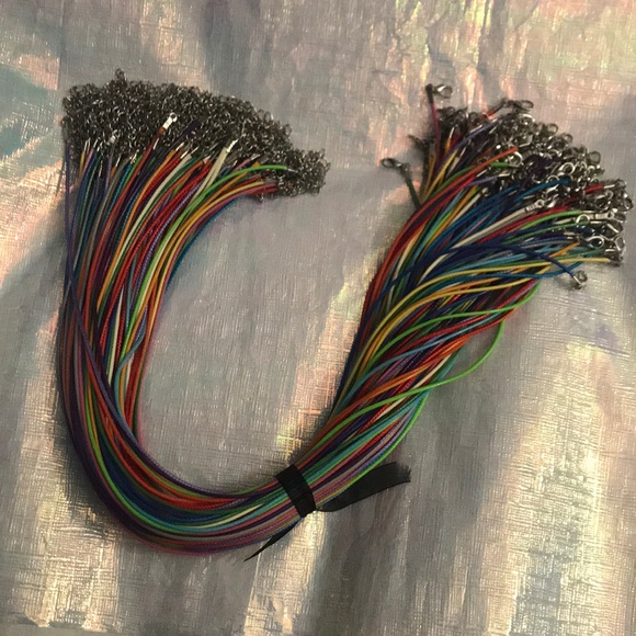 🆓 FREE WITH ANY PENDANT 16” Rainbow Necklace Cord - Picture 2 of 2